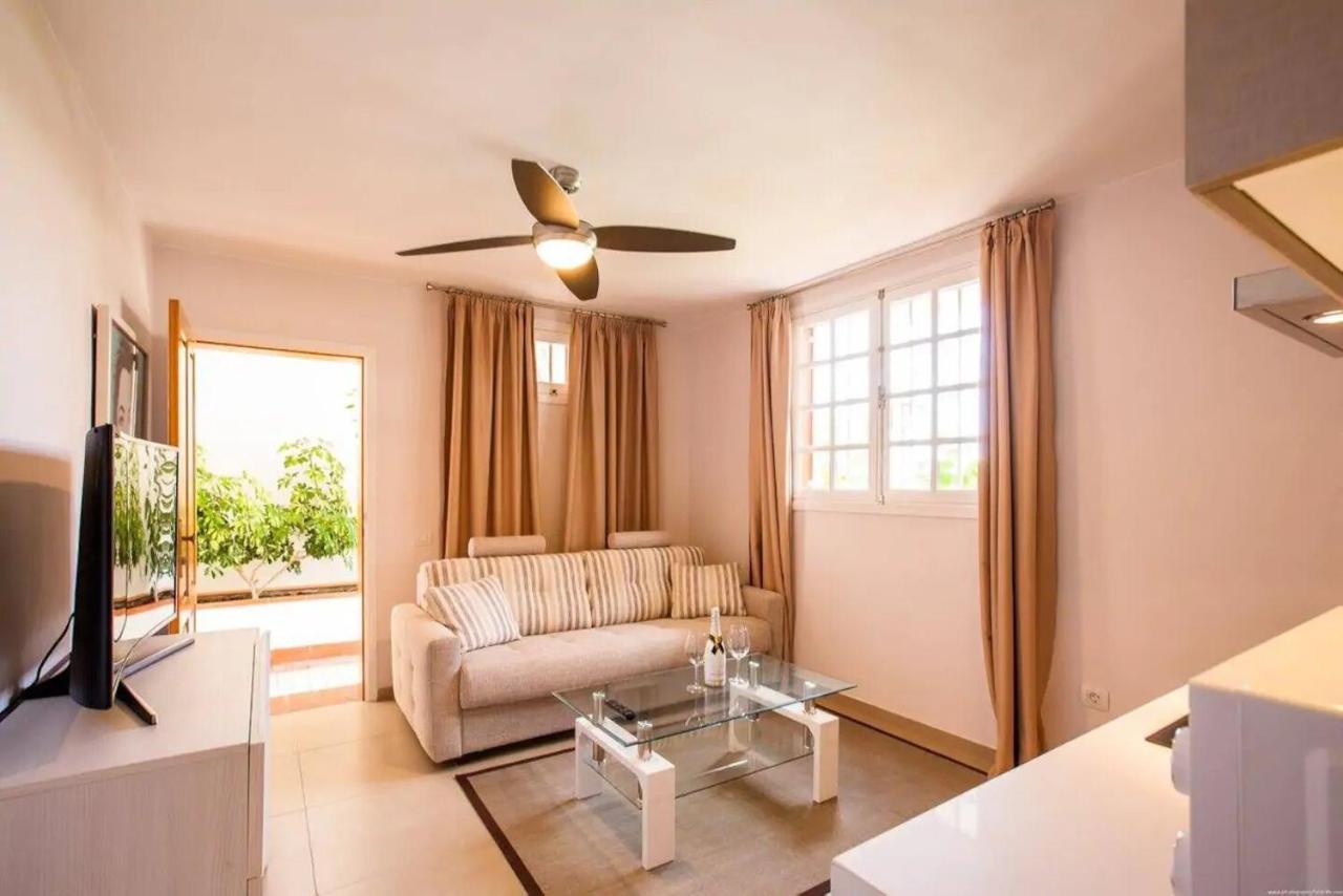 1 Bedroom Apartment For 4 People In Tenerife Адехе Экстерьер фото